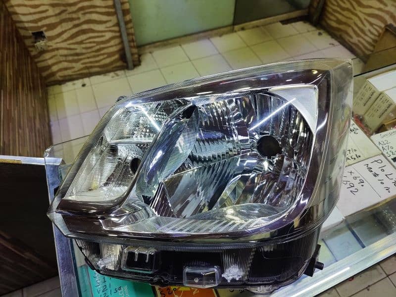 Daihatsu Move 2021 front left headlight 100% 4