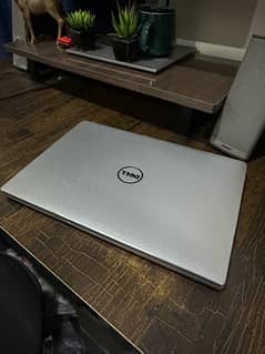 Dell Inspiron 14 inch, i5 8th, 16 GB, 1TB NvMe, FHD 1080p, Matal Body