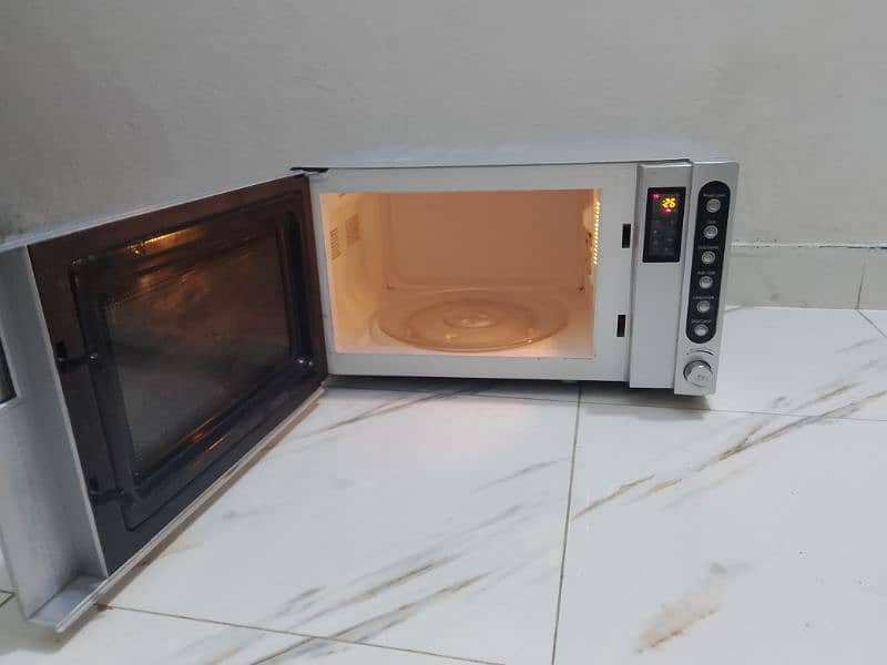 Anex microwave oven 2 in 1 grill Wala 3