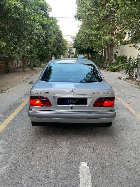 Mercedes E Class 1997 6