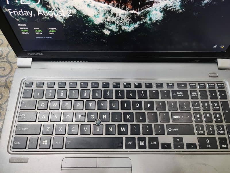 Toshiba laptop urgent sale 4