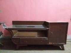 antique dressing table