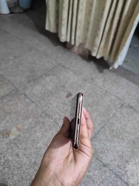 iPhone XS Max non pta 64 GB 4