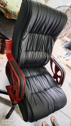 Exactive chair (best addition delivery all over Pakistan)