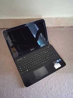 Samsung 15.6" Intel core i5, Nvidia graphics card