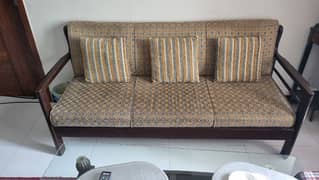 Sofa set/Wooden sofa/5seater sofa/sale in Islamabad/furniture/sidetabl