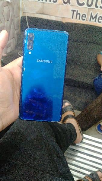 Samsung galaxy A 7 2018 2