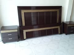 bed set available 03007718509