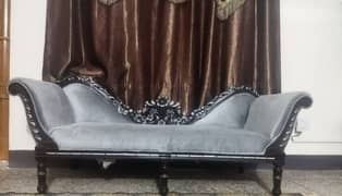 5 seater sofa and dewan original chinyoti in excellent condition