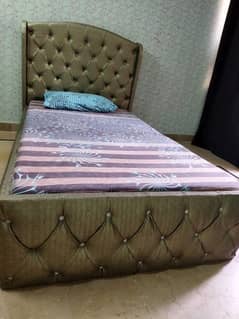 2 single bed side table dressing