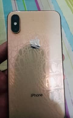 IPhone Xs Golden Color
