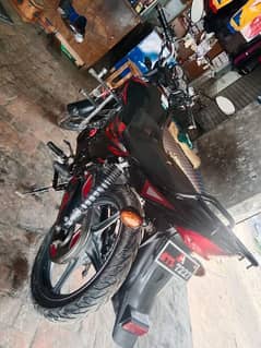 Suzuki GR150 Up For Sale. Contact number 03238977494 Whatsapp plz