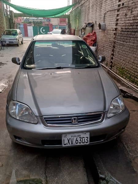 Honda Civic EXi 2000 1