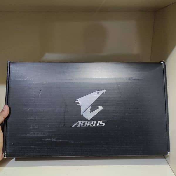 Selling Gtx 1070 Aorus With Box 1