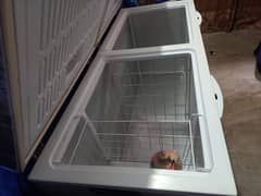 deep freezer full size urgent sale. model no 318