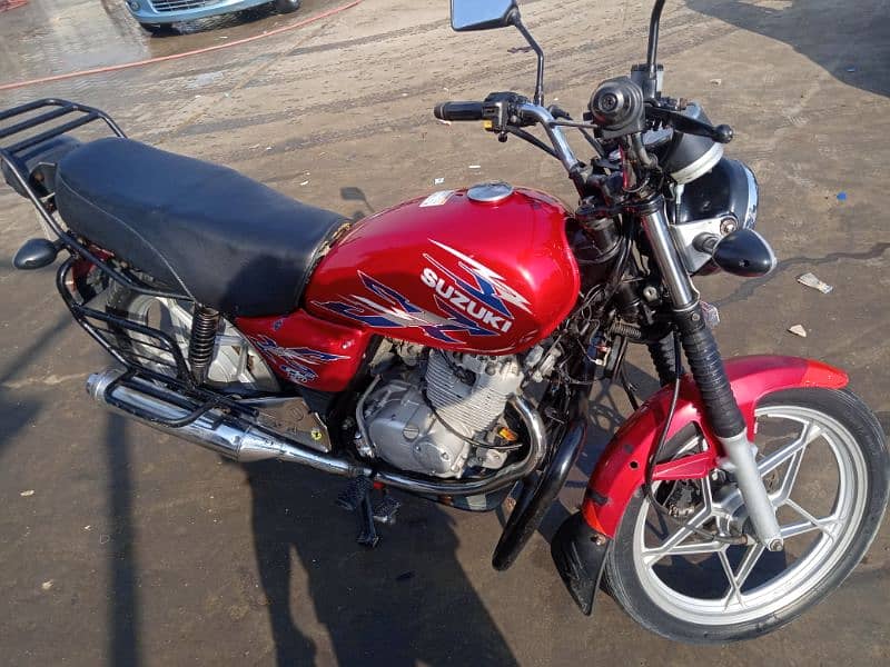 Suzuki gs150 se 6