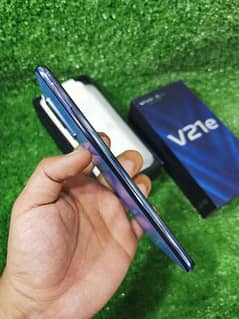 vivo v21e 8 ram 128 room contact 0319/3220609