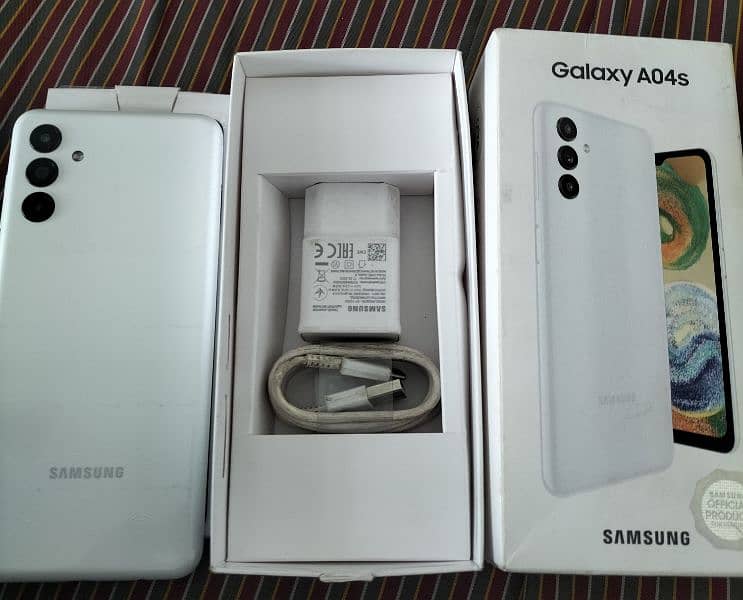 Samsung A04s 4 128 lush condition 10by10 only call location Jaranwala 0