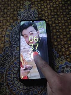 Aquos zero 5g need hai peso ke