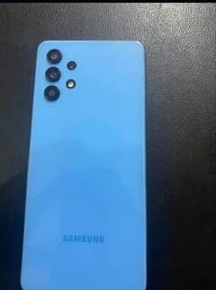 Samsung A32 warranty recntly expire. new condition