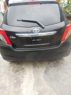 Toyota Vitz 2011 register 2014