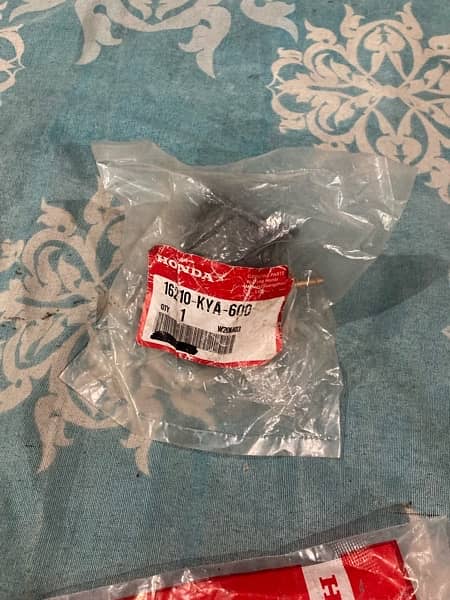 Honda CB150F Carburetor Hadi Insulator Brand New 1