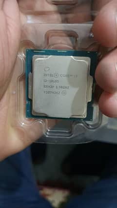 Intel 10th Gen i3 10105 Chip