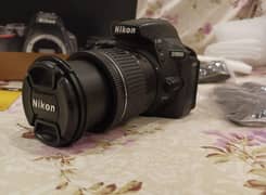 Nikon D5600 With 18-55VR Lens (Brand New Condition)