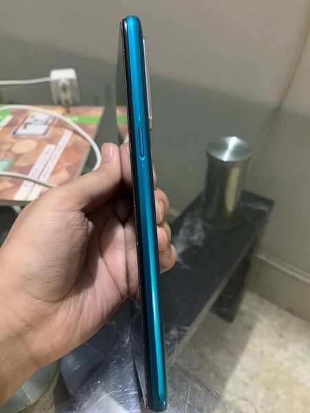 Realme 5i With Box 2