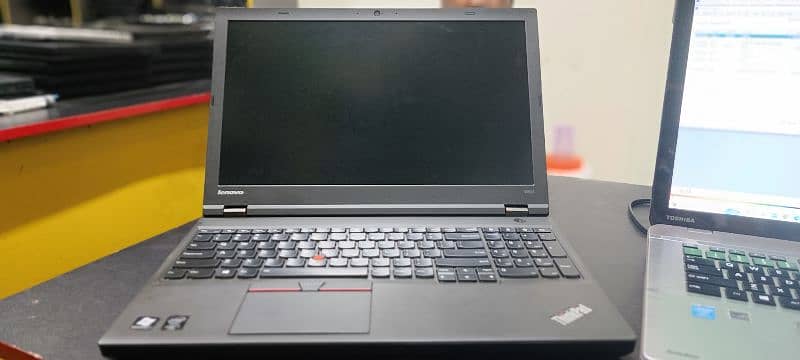 Lenovo Thinkpad w541 i7-4th with Nvidia graphics card 0