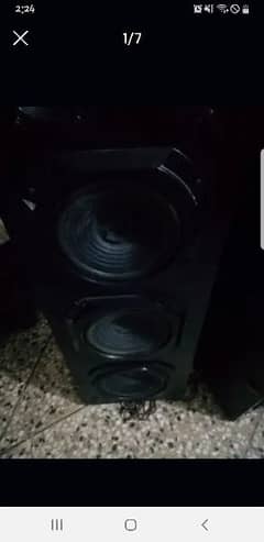 speakers