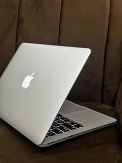 Macbook Pro 2015 13” 8/128