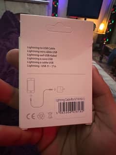 Iphone 13 or 14 geniun cable from UK store