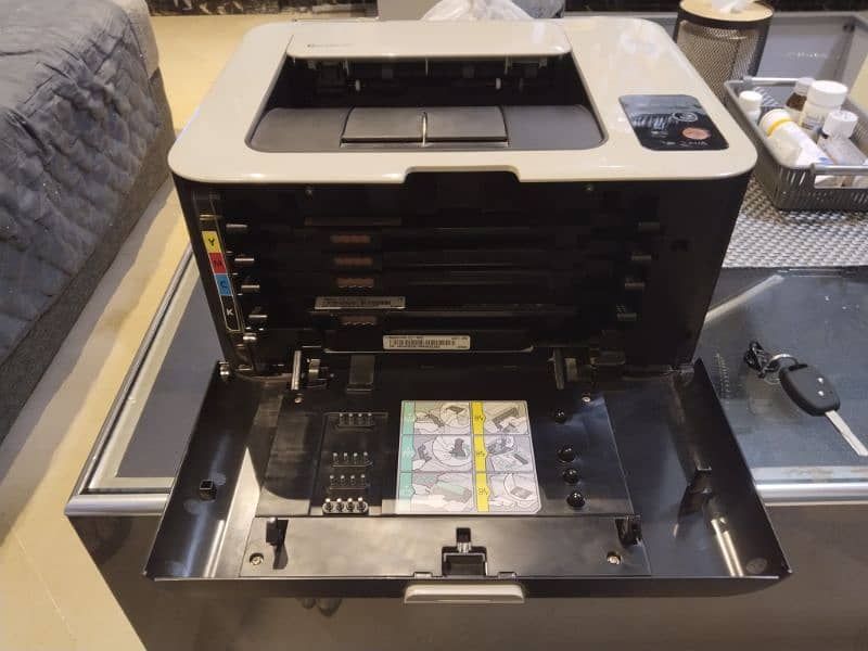 Coloured Printer Samsung CLP-325 2