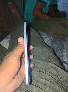 infinix hot 30 8gb ram or 128gb memery