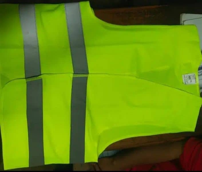 Safety Jacket With Customized Logo Printing 4