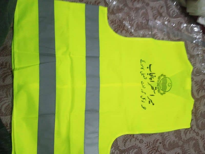 Safety Jacket With Customized Logo Printing 10