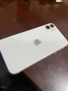 64 Gb non pta IPhone 11 75% battery /exchange with laptop