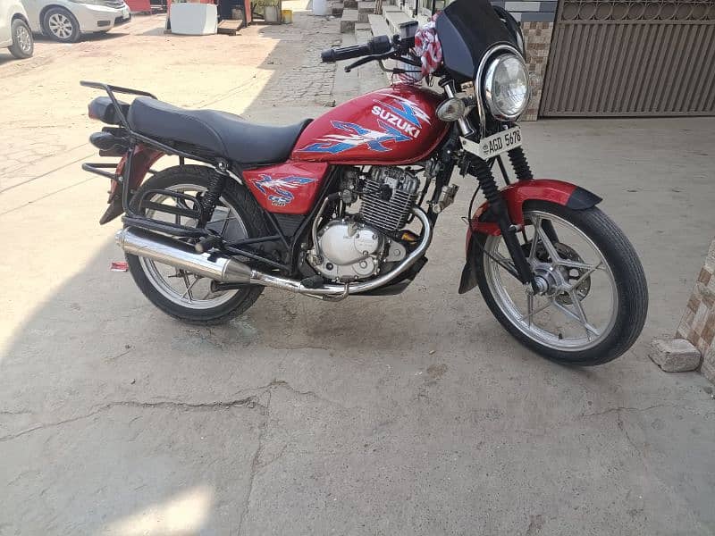 Suzuki gs150se 2021 1