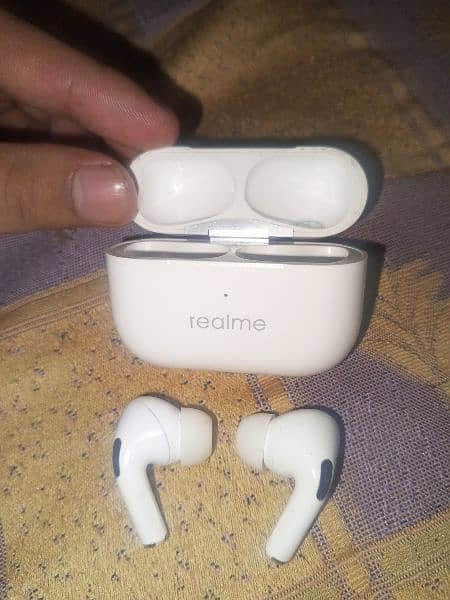 realme original earphones for sale 1