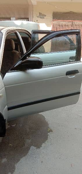 Suzuki Baleno 2004 5