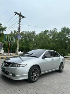 Honda Accord 2004 model/2008 register