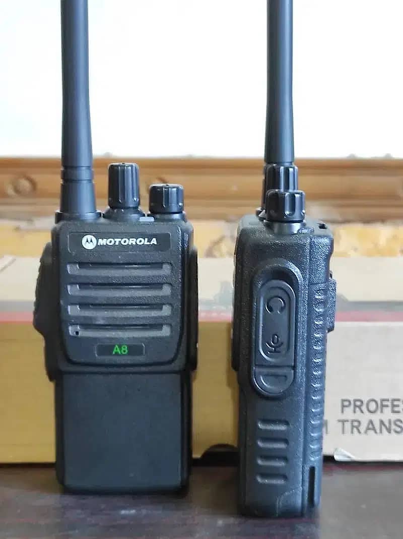 Motorola A8 Dual Band Walkie talkies two way radios Mag1, 8Watt Sets 1