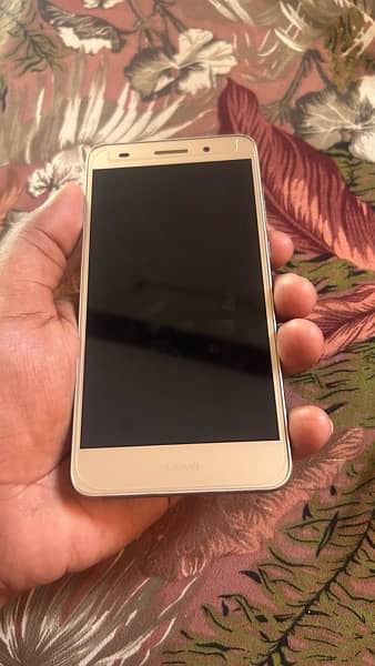 Huawei Y6 II 1