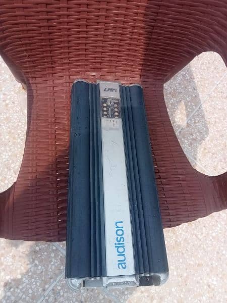 BRANDED AMPLIFIERS 1