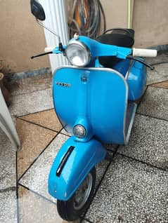 Vintage Vespa 1968 not working condition