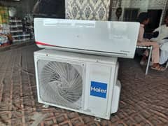 haier 1.5 DC invtior  heat and cool brand new condition ony 3 month us