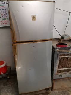 Dawlance Signature Refrigerator | 2005 Model