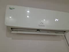 Electrolux 1.5 Ton non investor Ac