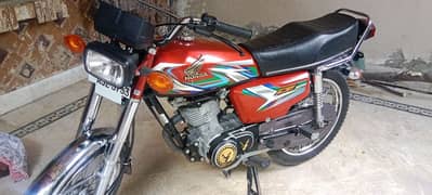 honda 125 model 2023 fully laminated 10/10 condition